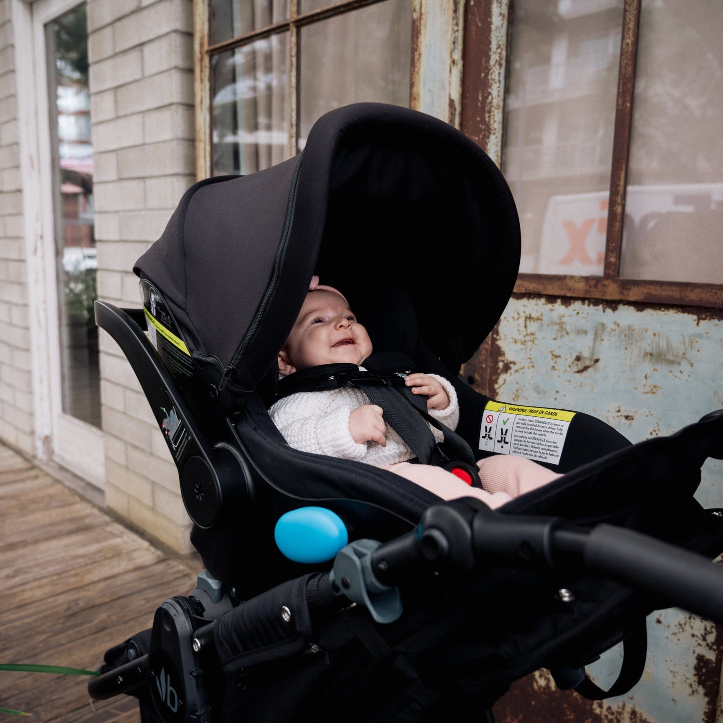 Bumbleride Indie Black + Clek Liing Railroad Ziip Travel System