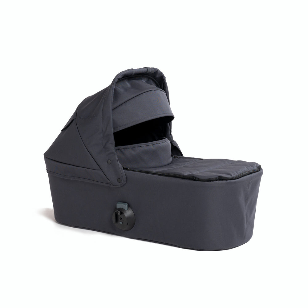 
                      
                        Era / Indie / Speed Bassinet
                      
                    