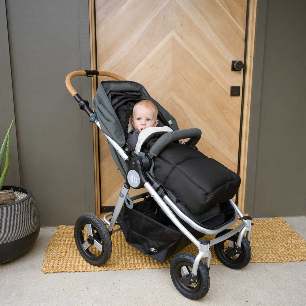 
                      
                        Bumbleride Era with Cold Weather Footmuff in Matte Black 
                      
                    